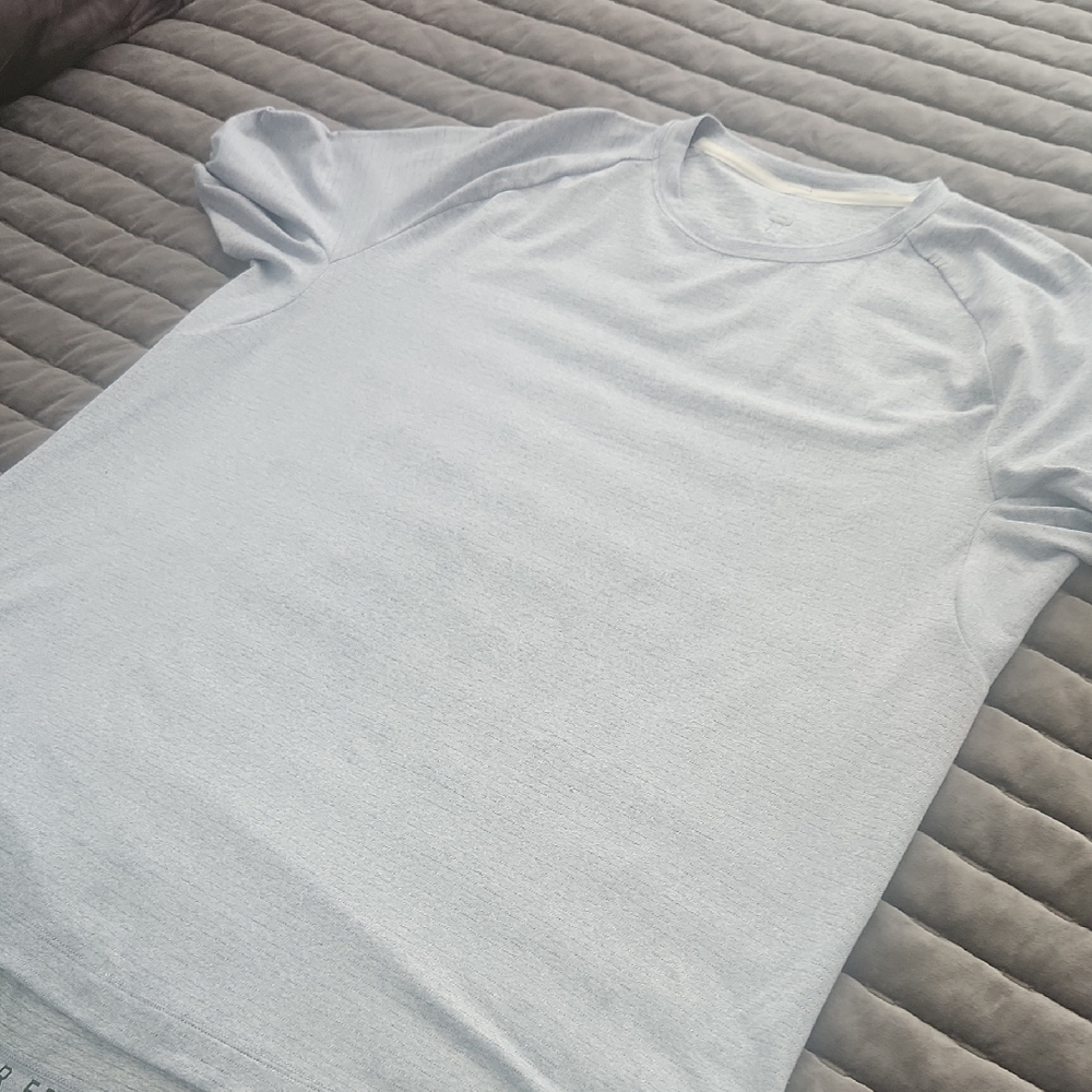 Lululemon Light Blue Short Sleeve T-Shirt
